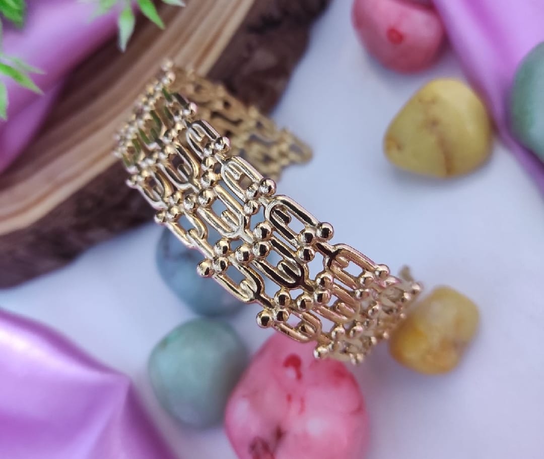 ANTI TARNISH BEAUTIFUL BRACELET FOR WOMEN,GIRLS,GIFTING SOME SPECIALONE,FOR ANNIVERSARY