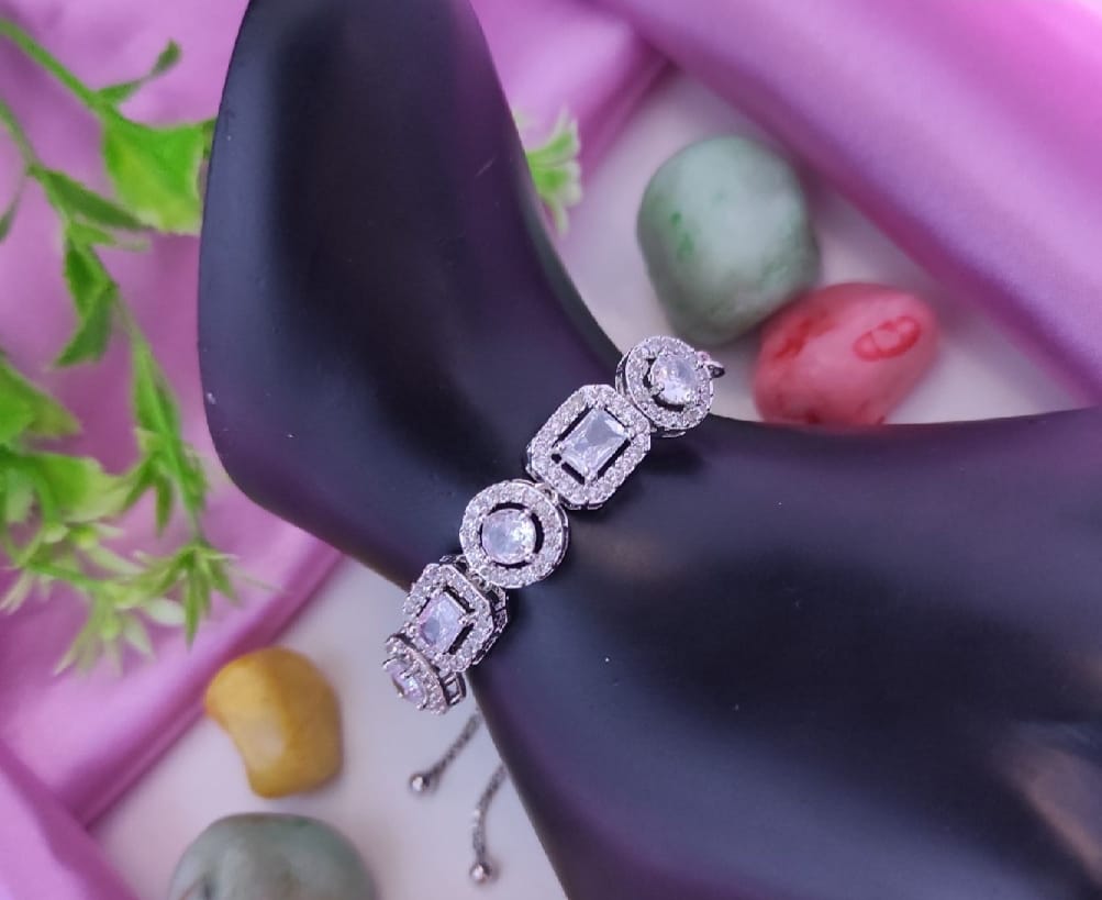GLAMOUR Rhodium-Plated Silver Toned White American Diamond studded Oval Shaped Link Bracelet Jewellery for Girls and Women