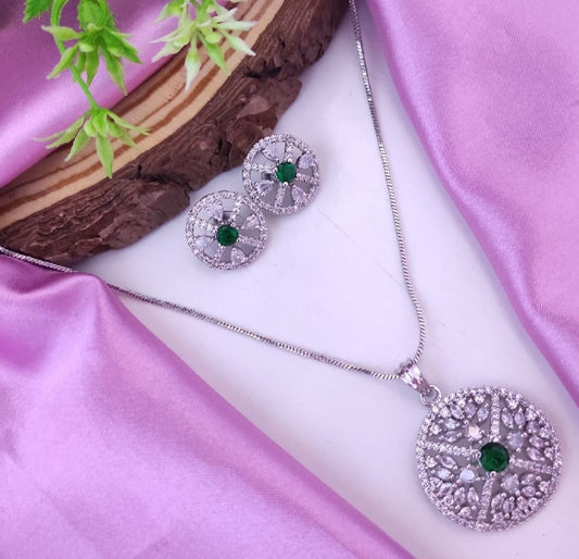 Green Dazzling Cubic Zirconia Contemporary American Diamond  Pendant With Chain For Women